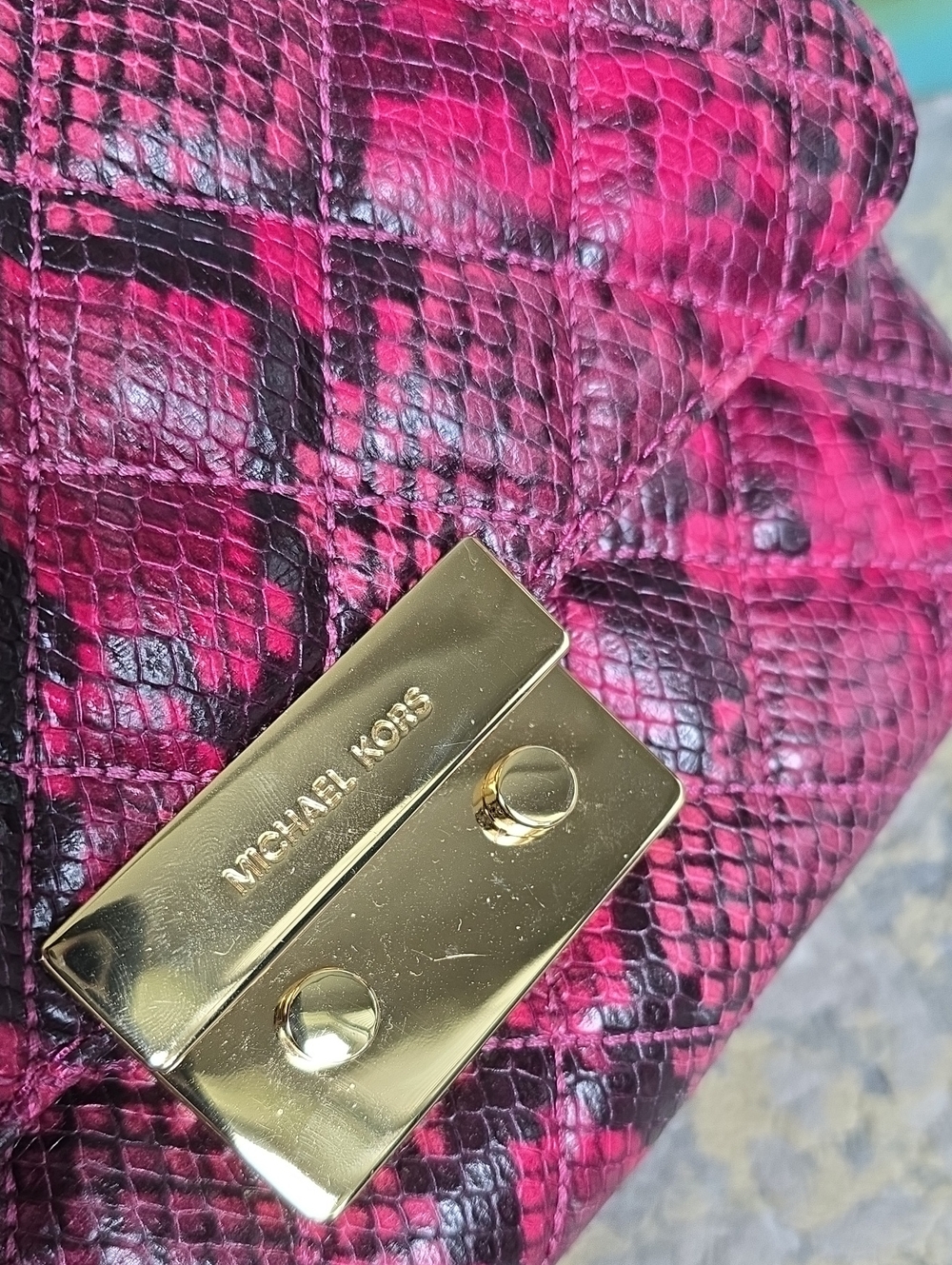 Michael Kors Sloan Fuchsia Quilted Snake Print Leather Chain Shoulder Bag - Picture 16 of 17